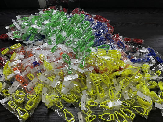 OEM Custom Plastic Glove Clips Printing Logo and Colors for Safety Work Cloves